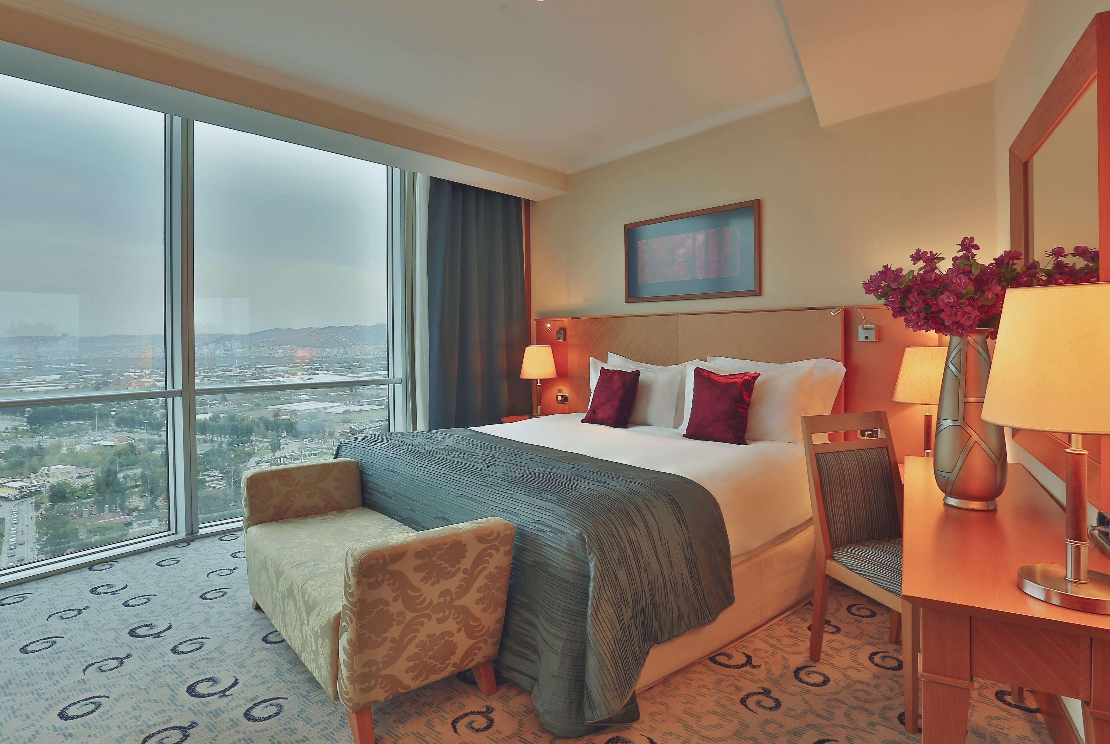 Wyndham Grand özdilek Otel İzmir