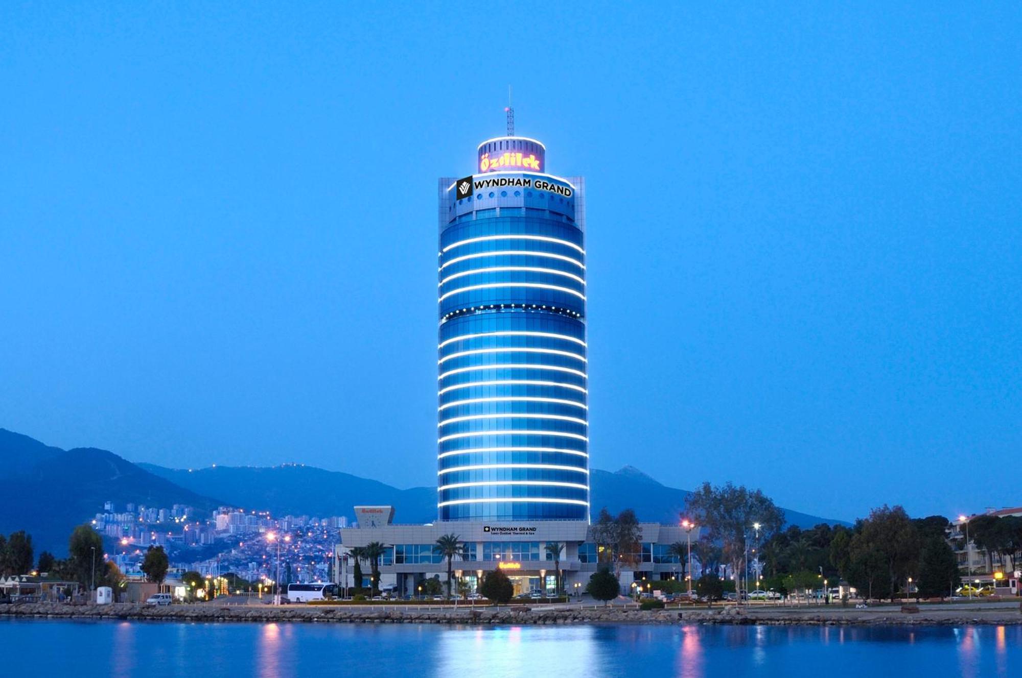 Wyndham Grand özdilek Otel 5*