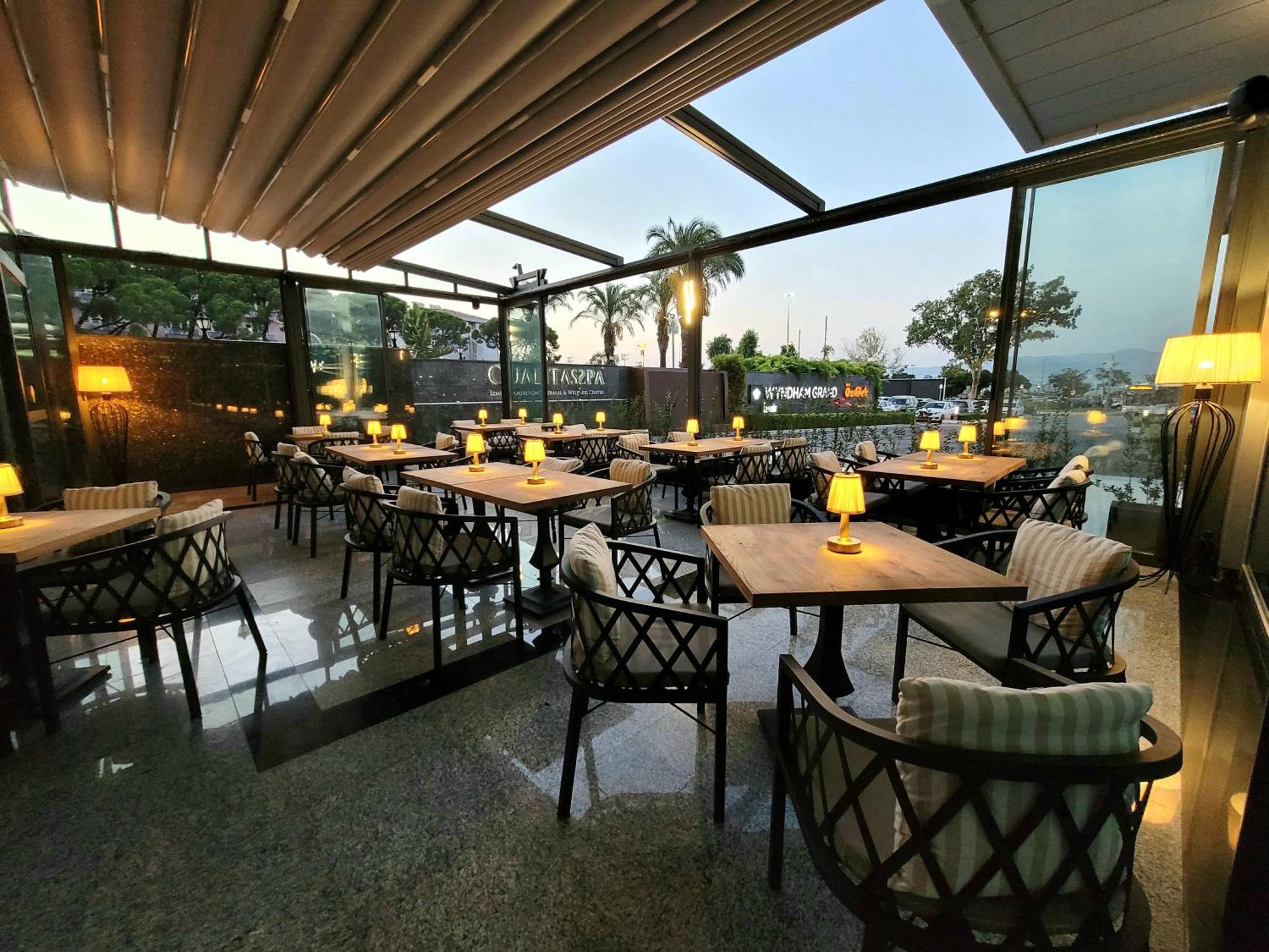 Wyndham Grand Ozdilek Thermal & 5* İzmir